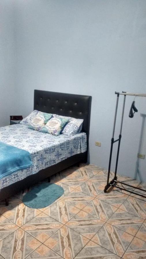Quarto Familiar, Aeroporto Γκουαρούλιος Εξωτερικό φωτογραφία